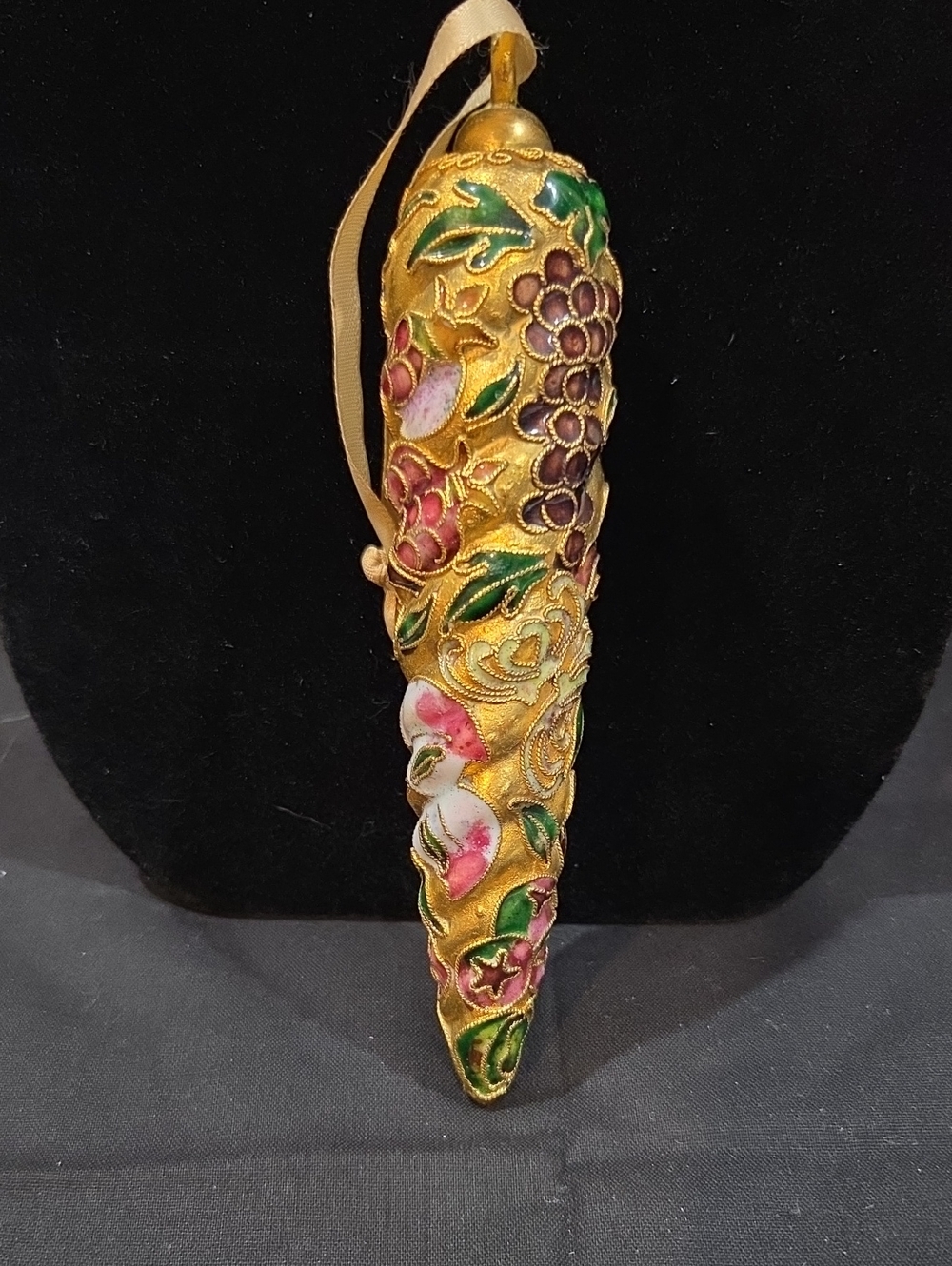 VINTAGE CLOISSONNE ORNAMENT